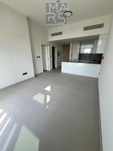 شقة جديدة بغرفة نوم واحدة | سكن فاخر من فئة 5 نجوم | بإطلالة على المسبح