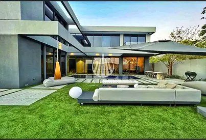 فيلا كورنر جاهزة الآن | تملك حر | فيزا ذهبية | عائد استثماري | على حدود دبي