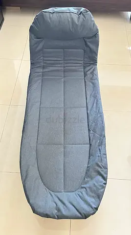 Very good folding bed, used only once