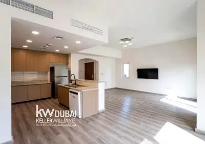 VACANT | BEST DEAL | PRIME LOCATION