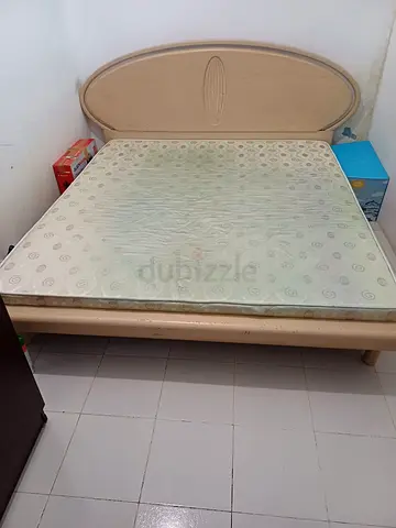 Bed  Mattress (King Size)
