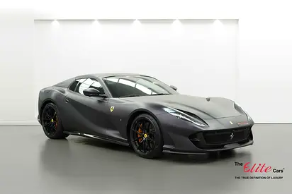 2023 FERRARI 812 GTS SPIDER  / GCC / CARBON FIBER  / DEALER WARRANTY