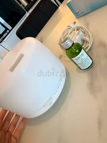 Portable Essential Oil Diffuser / Humidifier - White, Compact