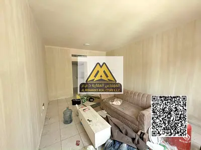 Studio apartment for annual rent in Al Nuaimiya 2, Ajman, on King Faisal Street. This prime locatio
