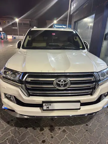 Toyota Land Cruiser GXR V6 Single Owner Well Maintained Full Service History Dynatrade