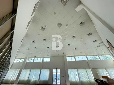 Showroom and Warehouse of 39000 sqft in DIP