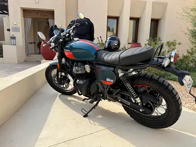 2025 Royal Enfield Bear 650