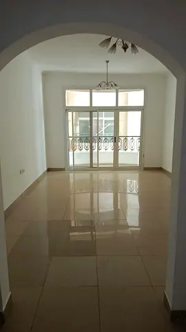 للإيجار في المجرة – النباء    على الطريق الرئيسي  بجوار مركز يومي للتسوق