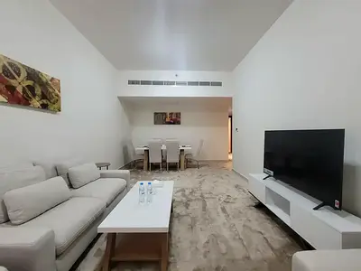 VACANT | FULLY FURNISHED | PRIME LOCATION |