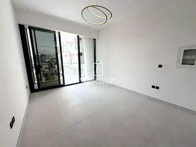 ELEGANT | PRIME LOCATION | SPACIOUS