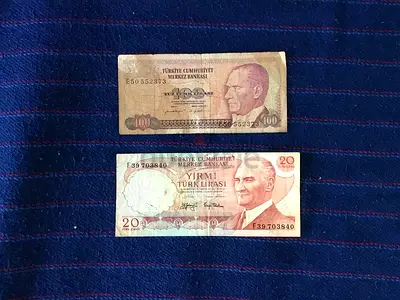 2 RARE VINTAGE 1970 TURKEY BANKNOTES