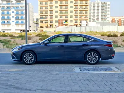 صورة 5 لـ 2023 Lexus ES-SERIES