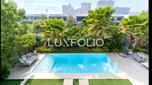 Private Location | Private Pool | Vacant July