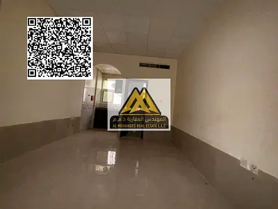 استوديو مميز للإيجار السنوي في الجرف 2 عجمان، يتميز بمساحة كبيرة وتصميم عملي مع مطبخ شبه منفصل وإطلالة جميلة، في موقع حيوي قريب من جامعة عجمان وشارع ا