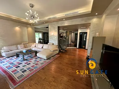 Exclusive Deal , Upgraded Interiors , Single Row