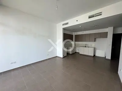 HIGH FLOOR | VACANT NOW | EXCLUSIVE