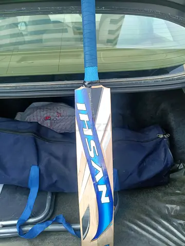 Cricket Bat Ihsan Lynx X7