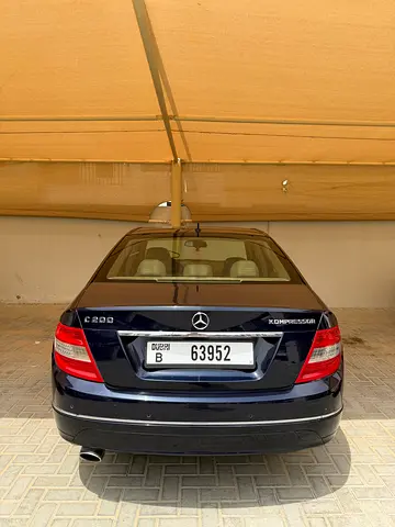 Mercedes C200 - GCC first owner
