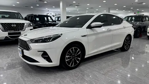 JAC J7 Luxury - Agency Warranty and Service Contract Included