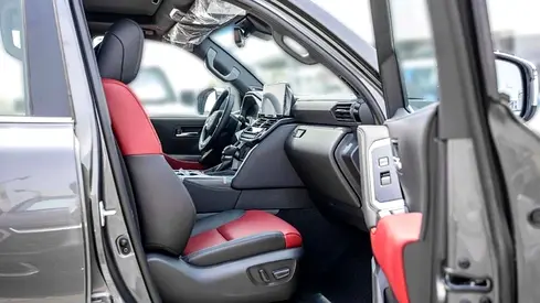 2026 Toyota LAND CRUISER 缩略图 8