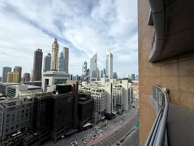 SPACIOUS WITH BALCONY | WELL MAINTAINED STUDIO