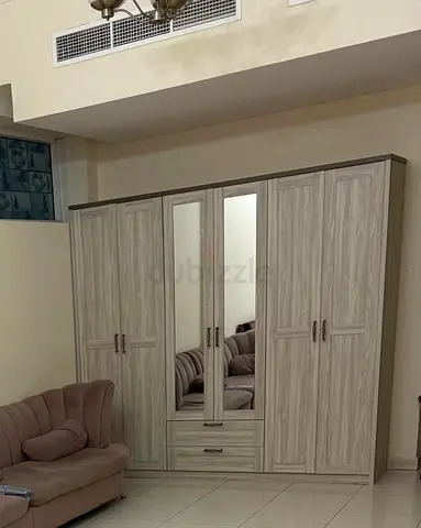 Light Grey 5-Door Wardrobe with Mirror and Drawers - Good Condition