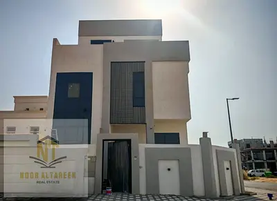 فرصة استثنائية لامتلاك فيلا زاوية في الحوشي – موقع زاوية على شارعين يمنح سهولة وصول ومساحة أوسع .