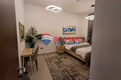 READY - FURNISHED - PRIME LOCATION