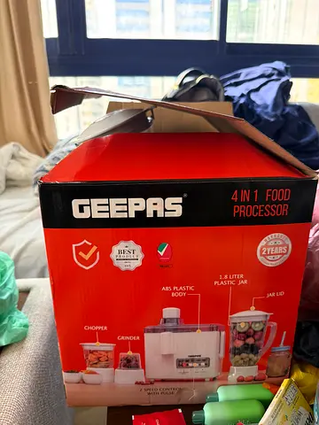 Geepas 4-in-1 Food Processor (Almost New in Box)