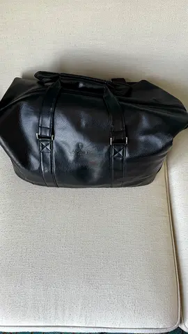 Travel hand bag