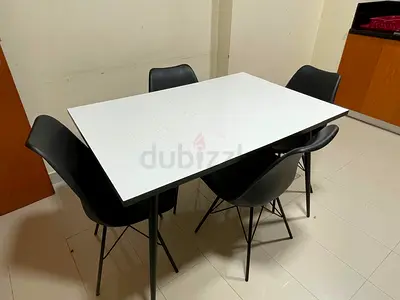 Dining Table with 4 Chairs