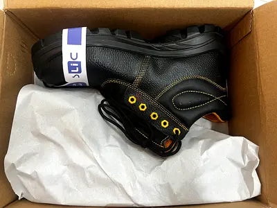 safety shoes