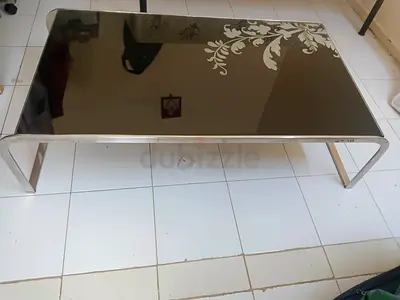 Table (Glass)