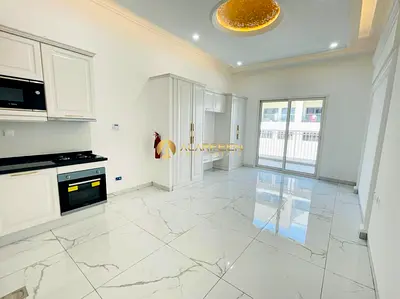 L-Shape Kitchen | Vacant | Call Now
