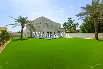 Fully Renovated | 4Bed + Maids | Springs 3