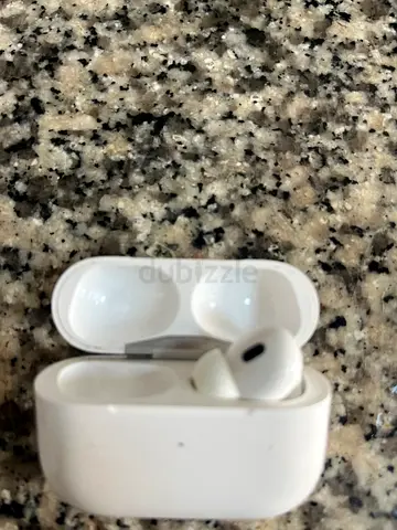 Original Apple AirPods Pro 2 (Right Earbud + USB-C Charging Case) ONLY 🎧
