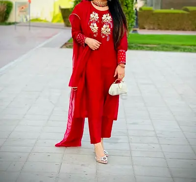 Embroidered 3pc top + bottom + dupatta