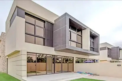 Modern Villa | Stylish 4BR | Golf Course Community