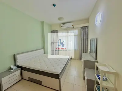 Elegant 1bhk with Balcony in CBD