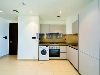 Burj Khalifa view | Chiller Free |Best Price