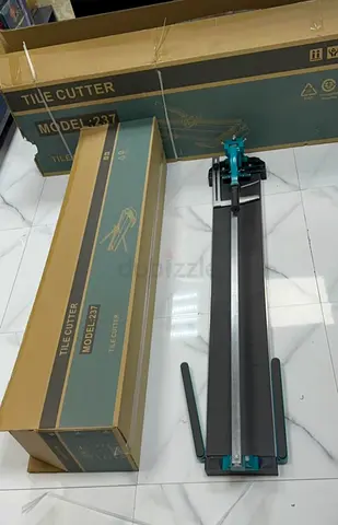 Tile cutter
