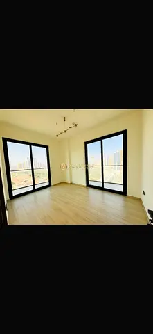 Smart Home 1BR | Community View | L Shape Balcony