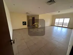 Elegant 3BR + Maid Apartment | Marina Living | Prime Location