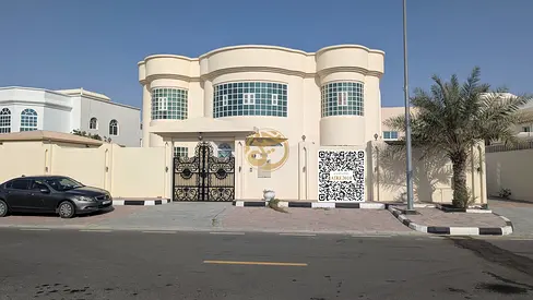 Spacious Villa for Sale in Sharjah | Huge Plot 9,590 Sqft | Outdoor Annex