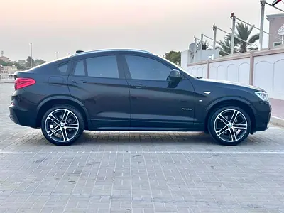 BMW X4 xDrive28i 2016 - Well Maintained no accidents