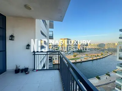 Best Value | Canal View | Spacious apartment | Balcony