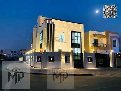 A unique opportunity to own a luxurious villa with a modern design and a strategic location.