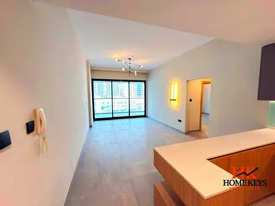 جديد تمامًا | جاهز للسكن | صيانة مجانية لمدة عام | بالقرب من محطة المترو