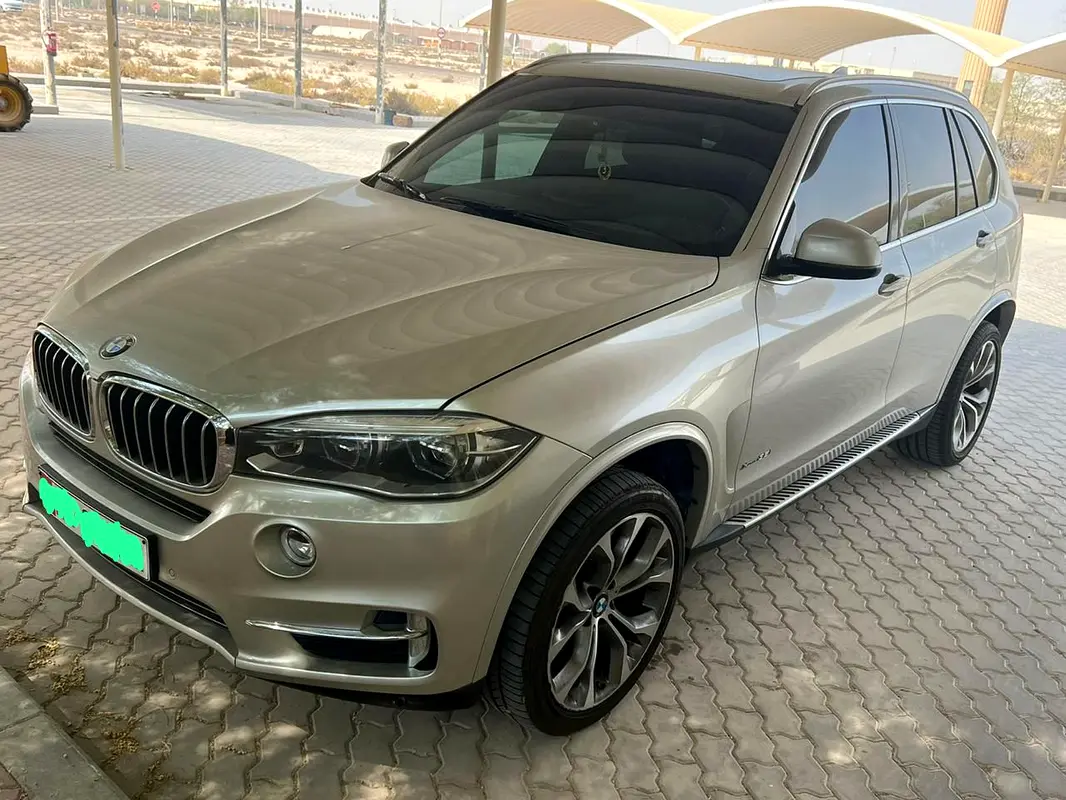 BMW X5 2016 — photo 1 of 7