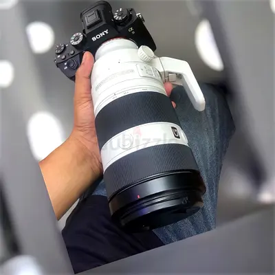 Sony Alpha a9 mark 1 camera with white G Master telephoto lens 100-400mm